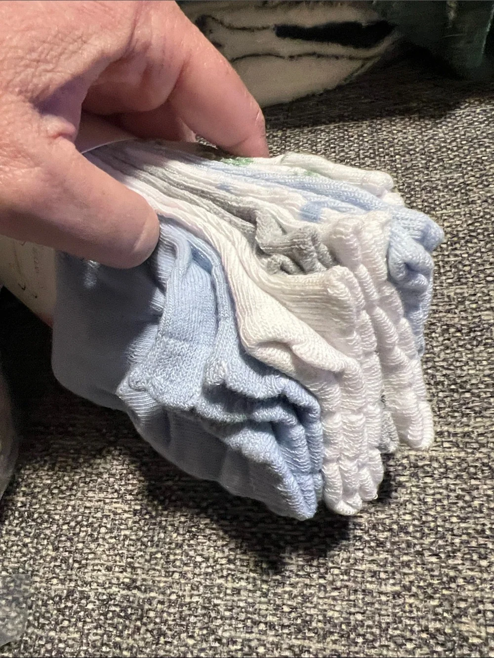 NWT JESSICA SIMPSON 6pk scalloped quarter socks